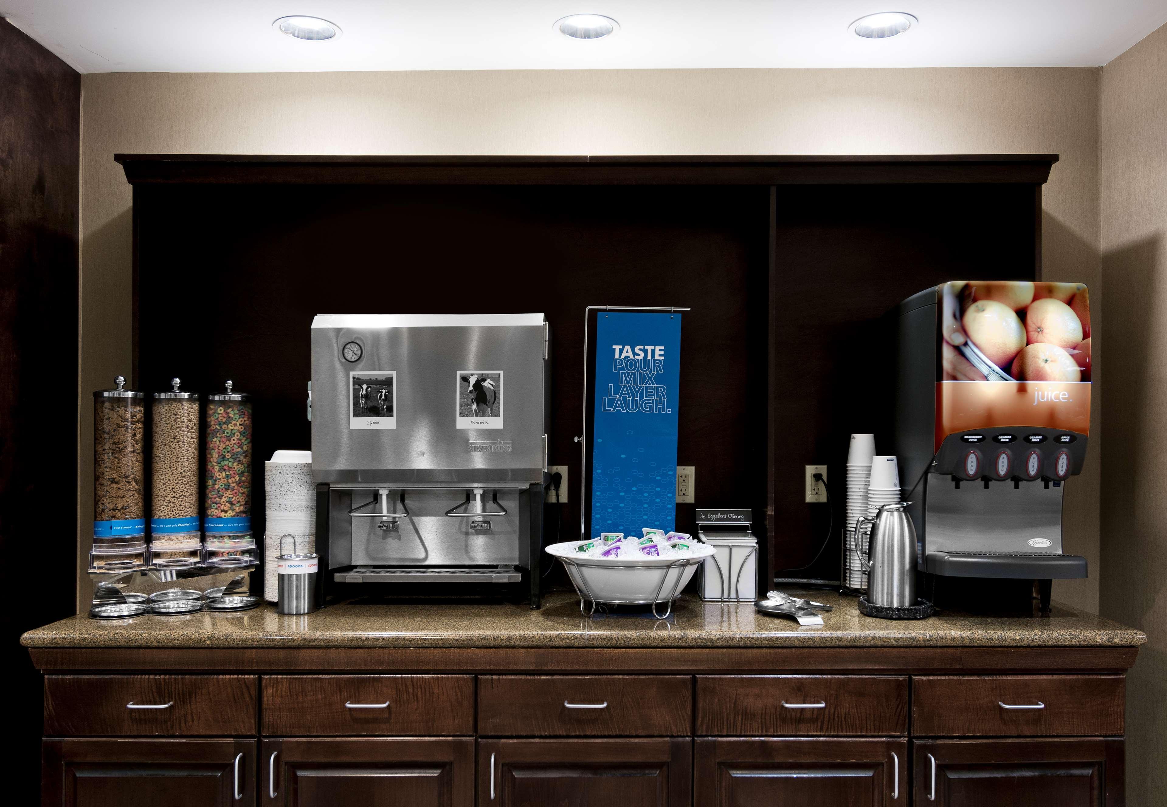 Hampton Inn Statesville Esterno foto